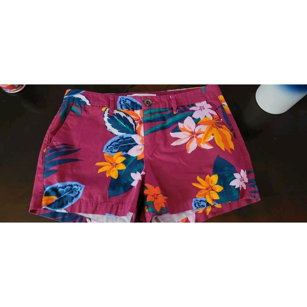 Good Used Women's Old Navy Burgundy Tropical Floral Everyday Shorts Size 4